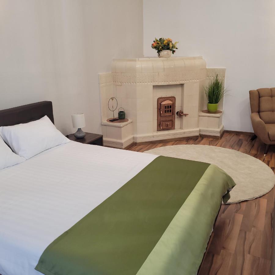 B8 - Spacious, Charming Apartment In Central Sibiu Luaran gambar